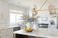 Load image into Gallery viewer, Large Ivory Vase