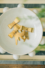 Load image into Gallery viewer, Stoneware Bowl w/ Orbs
