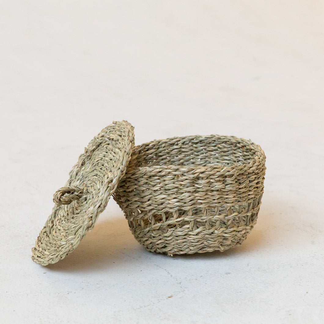 Lidded Hand-Woven Seagrass Basket