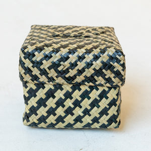 Checkerboard Seagrass Baskets