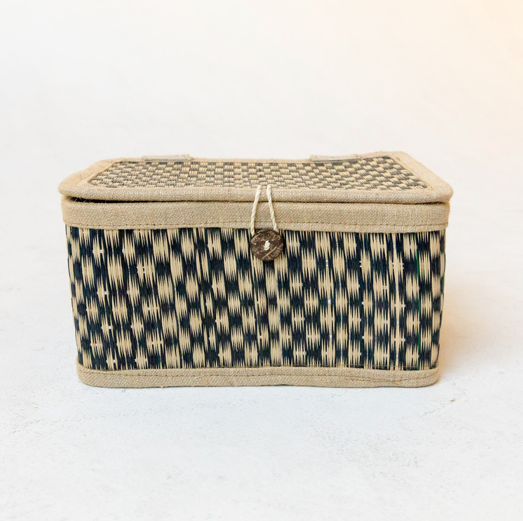 Hand-Woven Seagrass Box